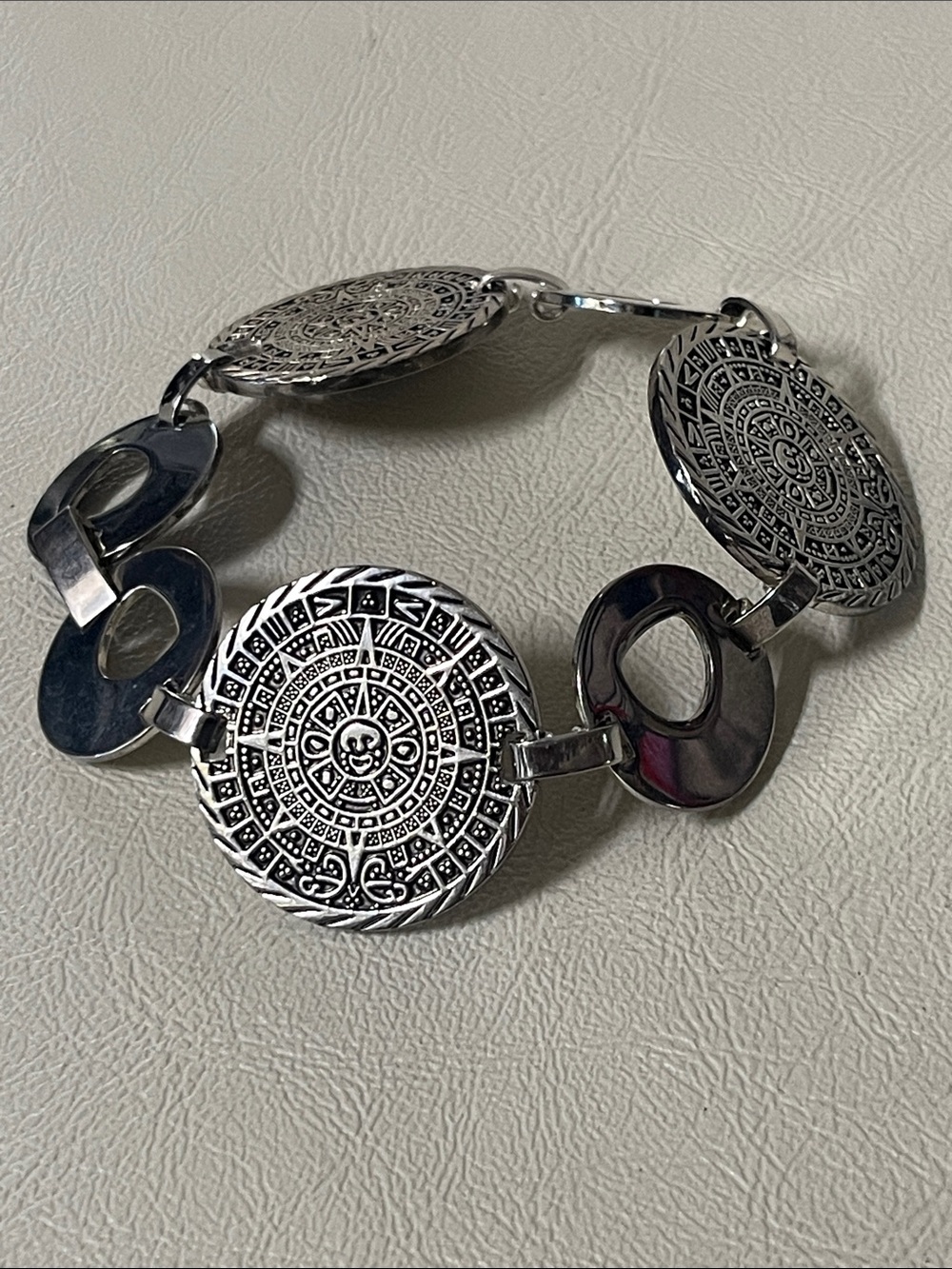 Heavy 925 Sterling Aztec Medallion Stretch chain Bracelet
